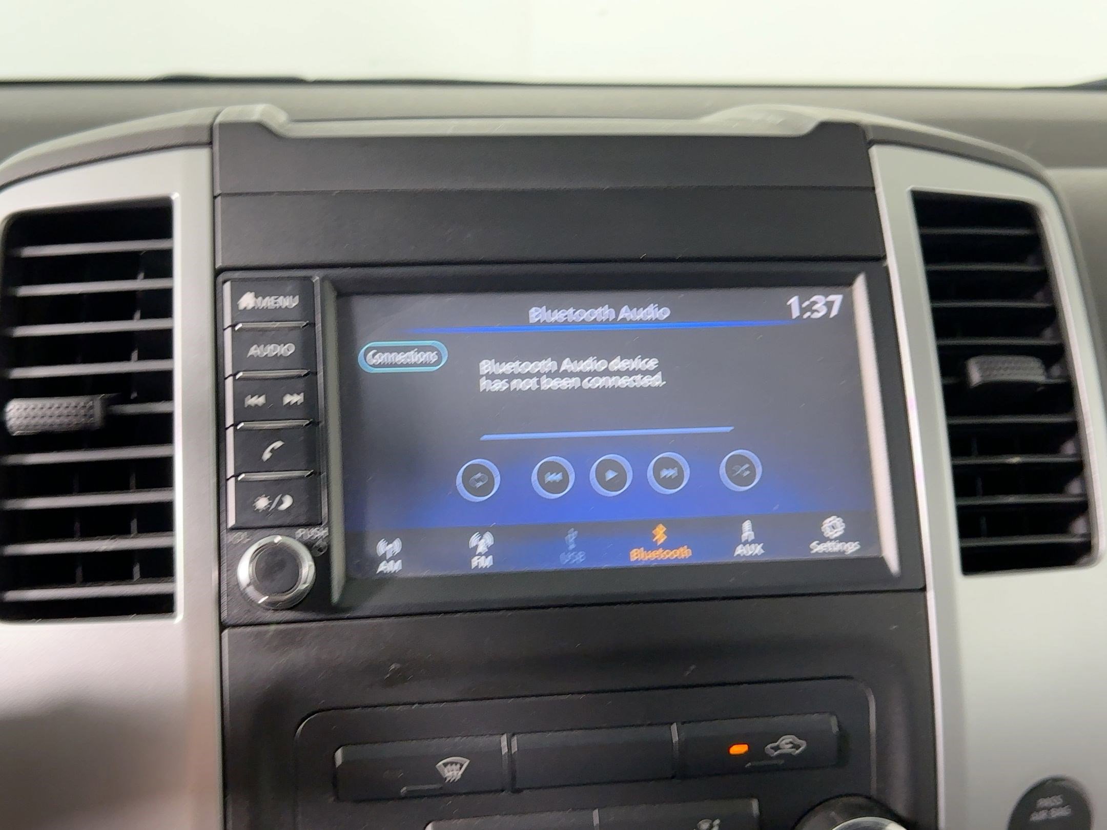 Used 2021 Nissan Frontier SV image 22