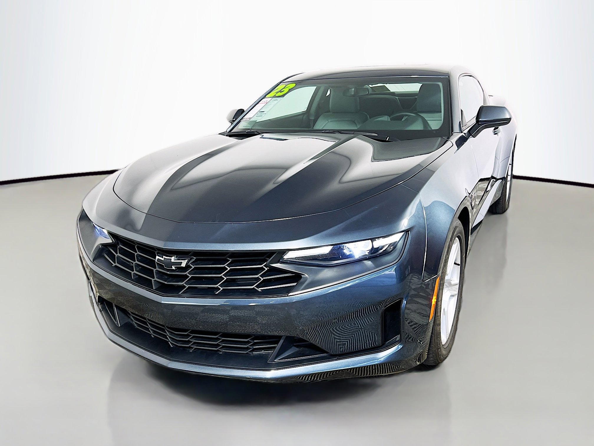 Used 2023 Chevrolet Camaro LT image 10