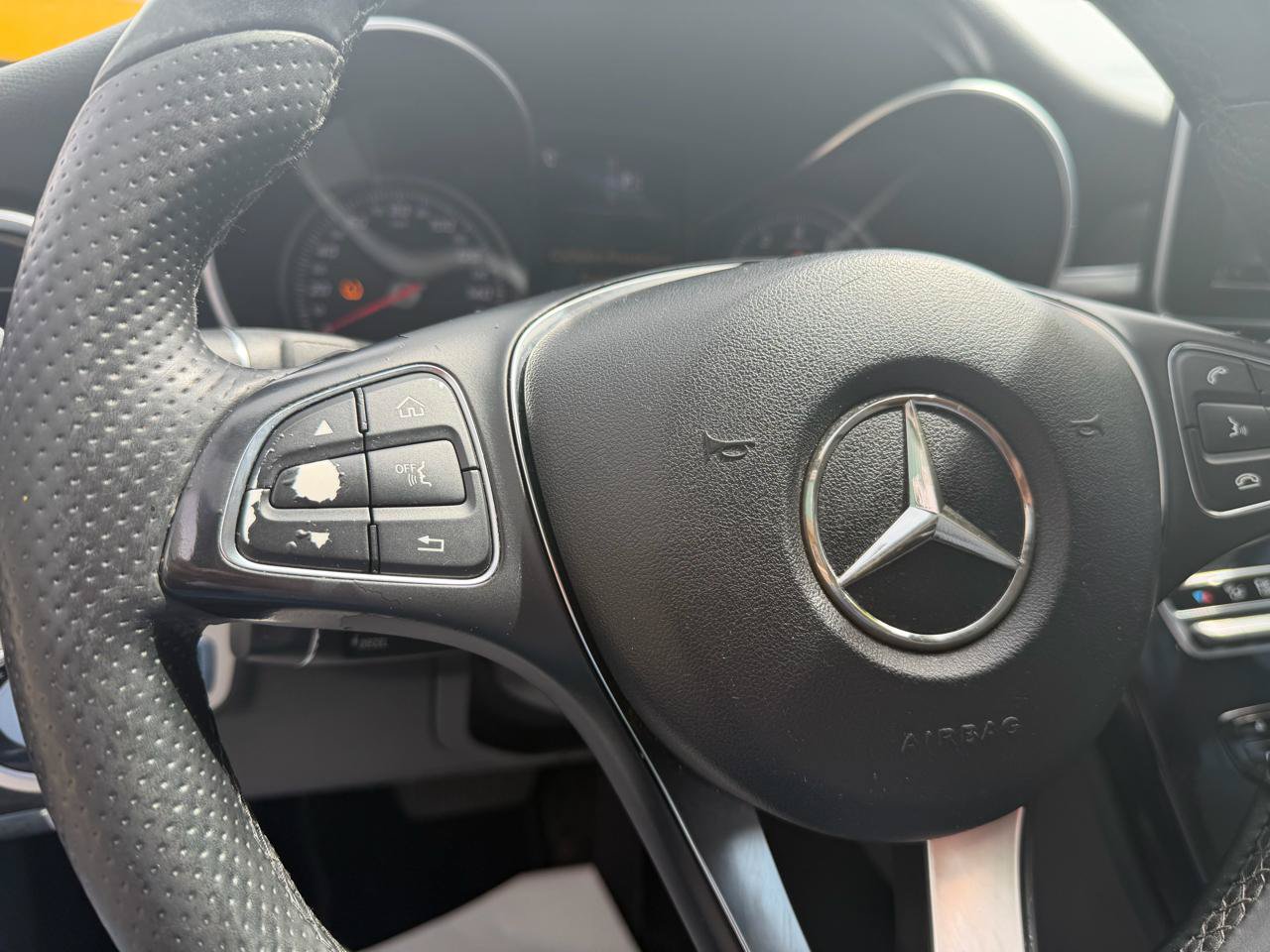 Used 2015 Mercedes-Benz C 300 Sedan image 21