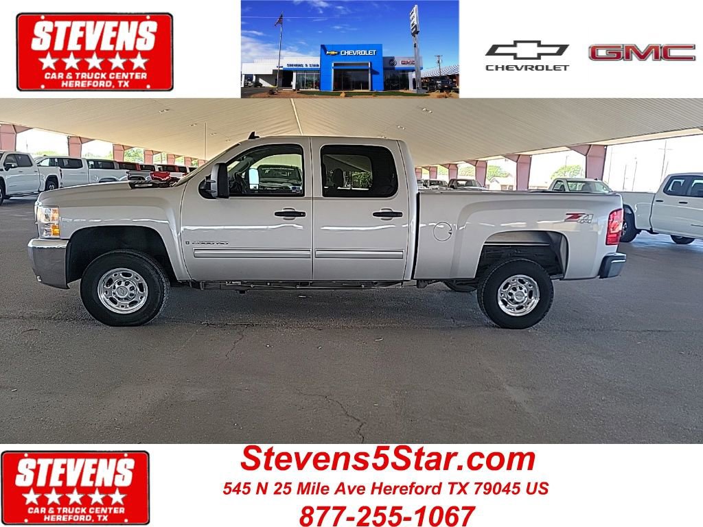 Used 2009 Chevrolet Silverado 2500 LT w/ Exterior Plus Package AWD/4WD image 1