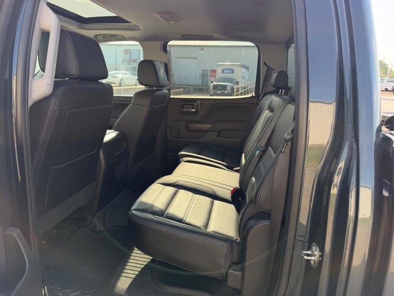 Used 2018 GMC Sierra 1500 Denali w/ Denali Ultimate Package AWD/4WD image 7