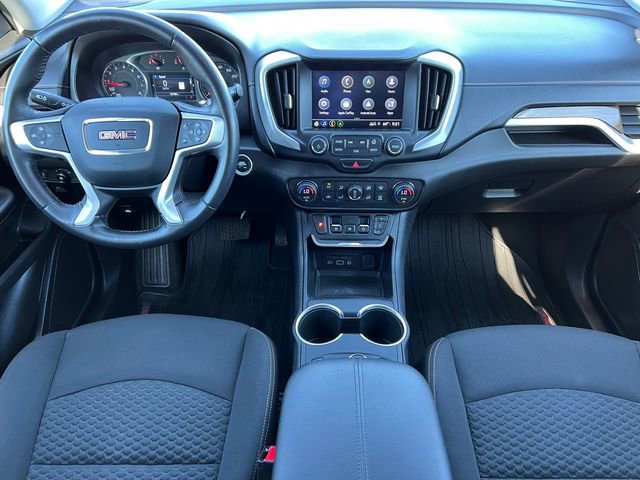 Used 2018 GMC Terrain SLE w/ Driver Convenience Package AWD/4WD image 3