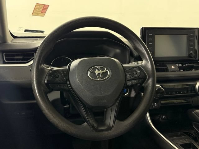 Used 2019 Toyota RAV4 XLE FWD image 21