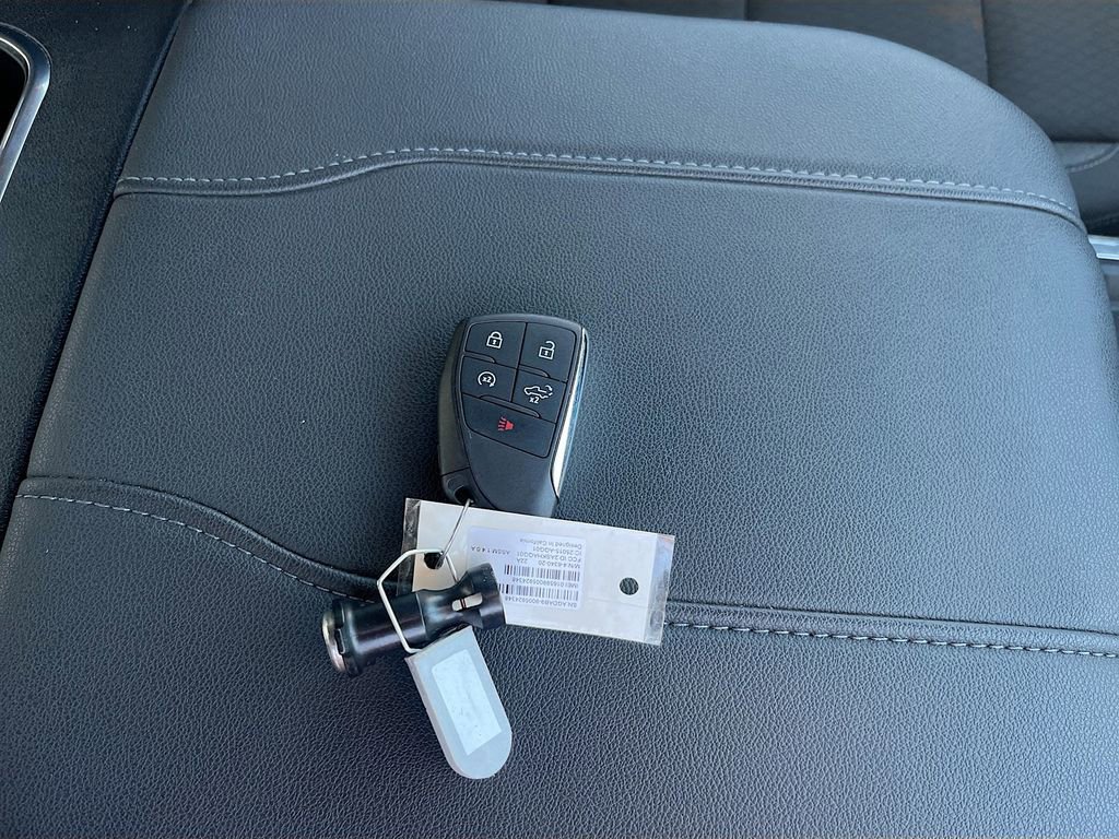 Used 2024 GMC Sierra 1500 Elevation AWD/4WD image 32