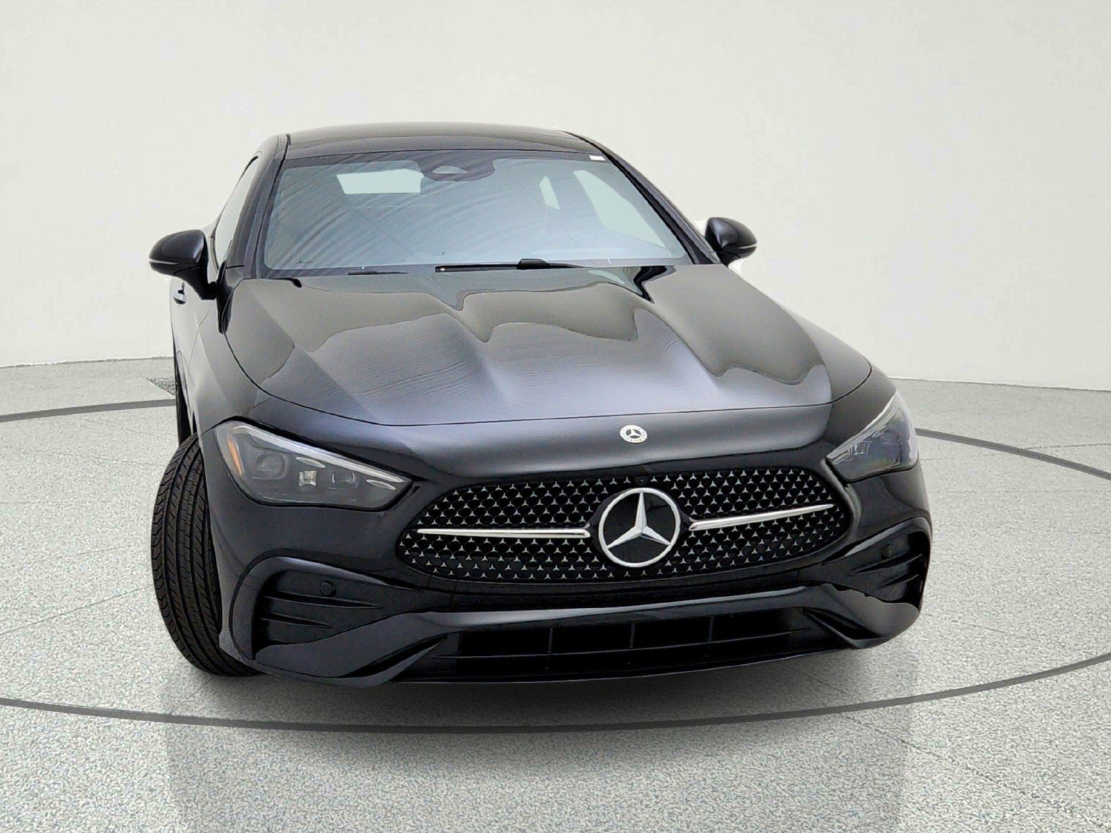 New 2026 Mercedes-Benz CLE 300 4MATIC Coupe image 3