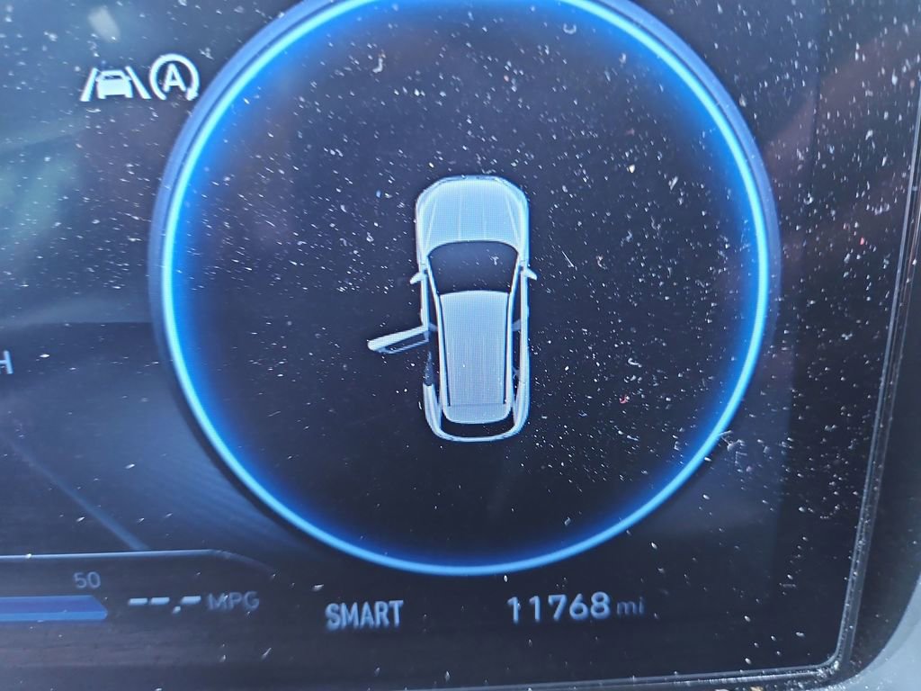 Used 2024 Hyundai Tucson SE image 18