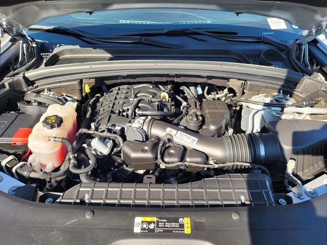 Used 2024 Jeep Grand Cherokee Altitude image 29