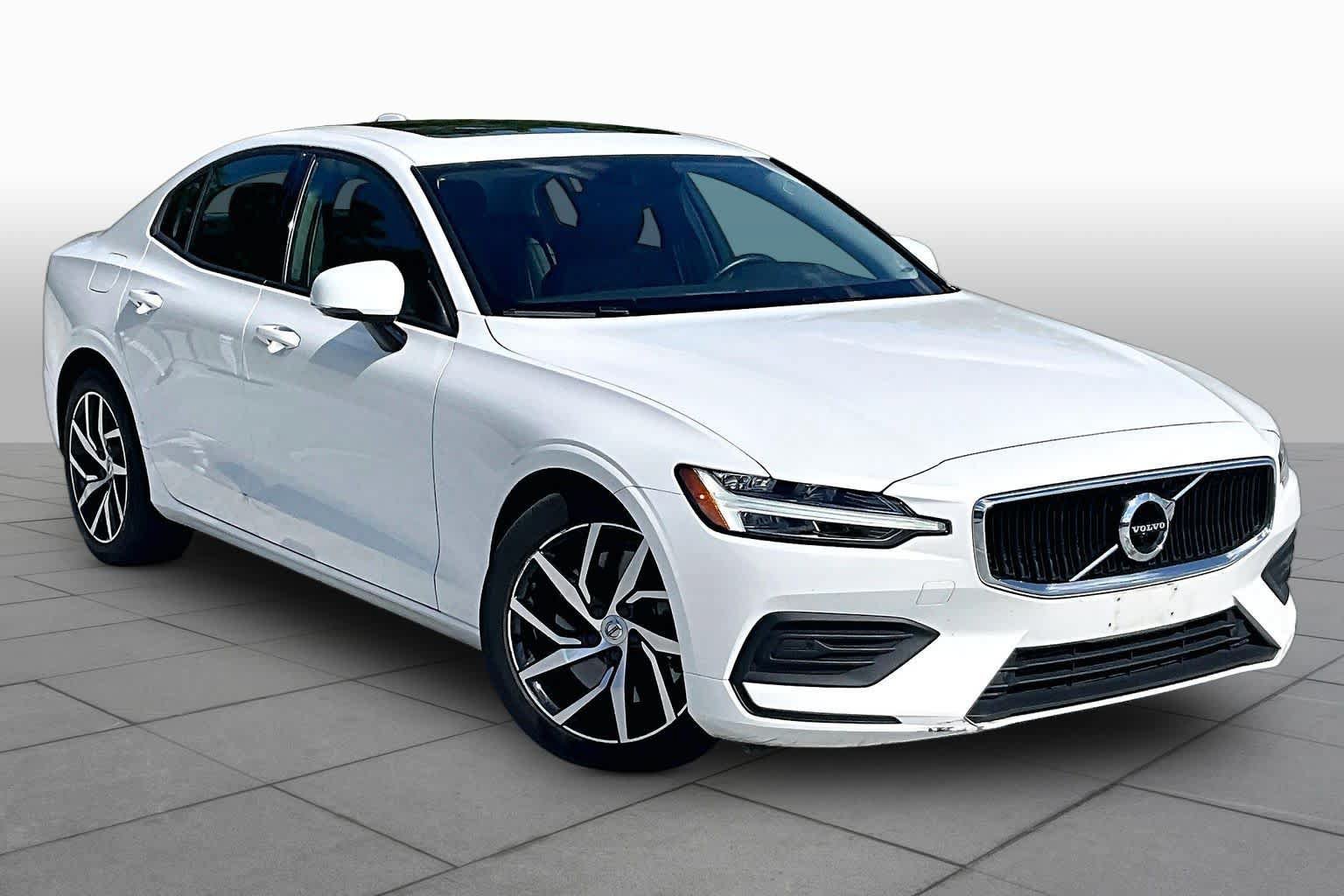 Used 2020 Volvo S60 T6 Momentum AWD/4WD image 3