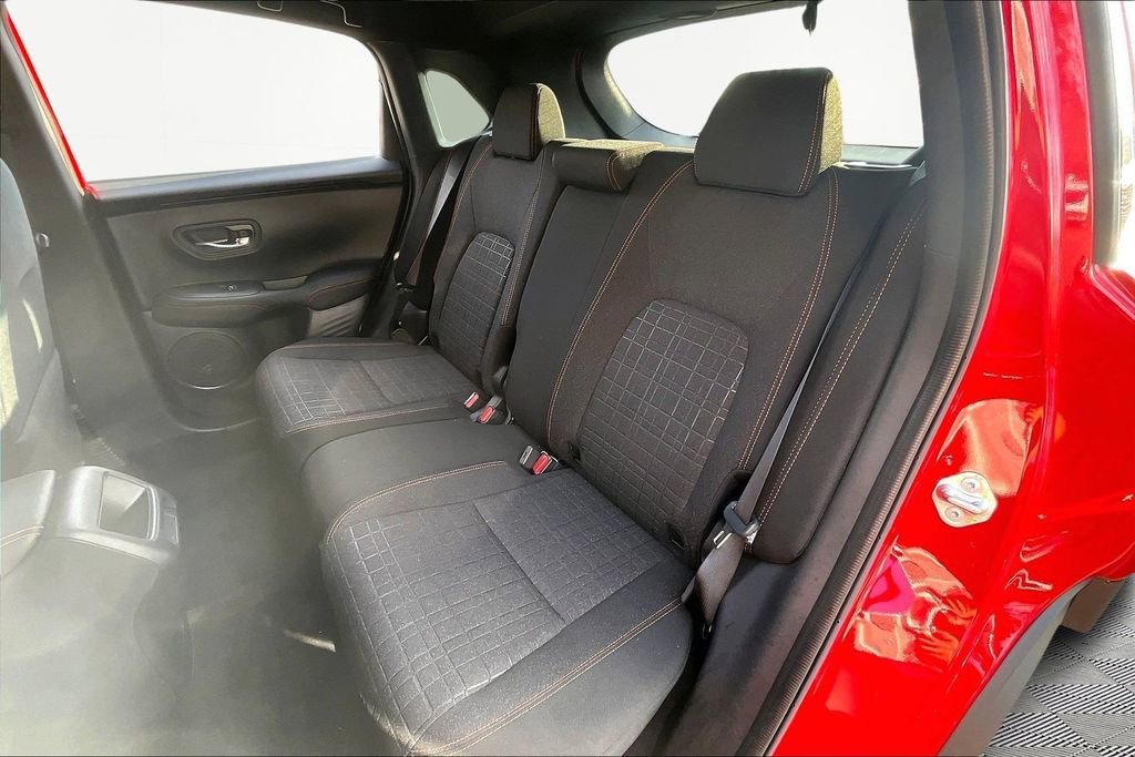 Used 2024 Honda HR-V Sport image 18