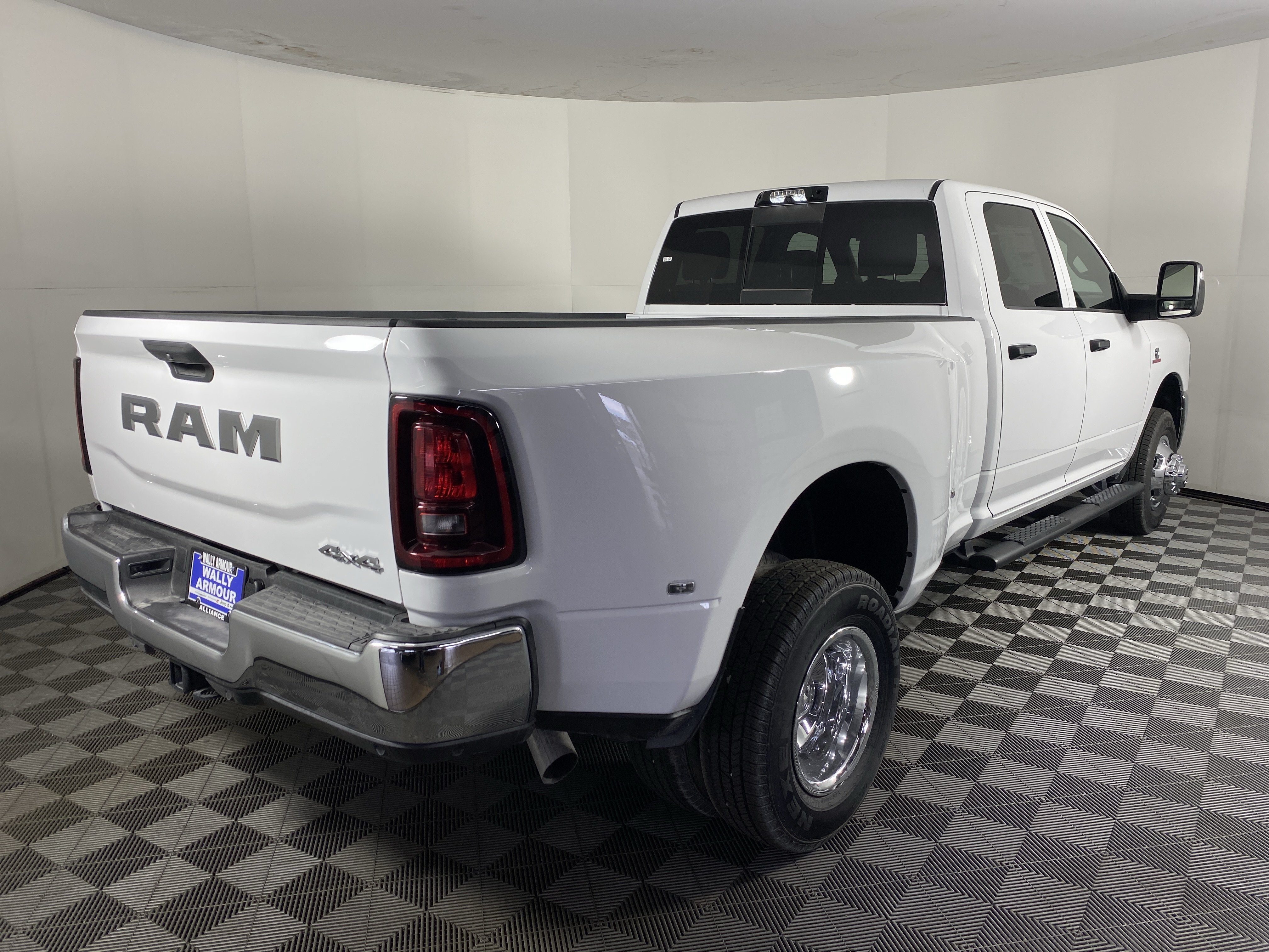 New 2026 RAM 3500 Tradesman AWD/4WD image 6