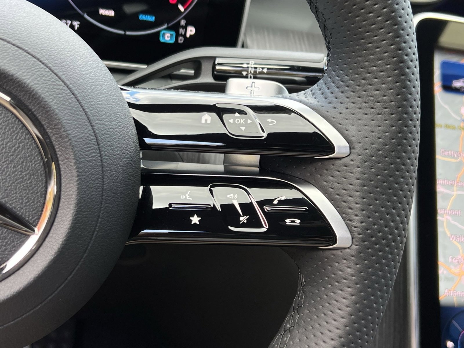 New 2026 Mercedes-Benz C 300 4MATIC Sedan image 29