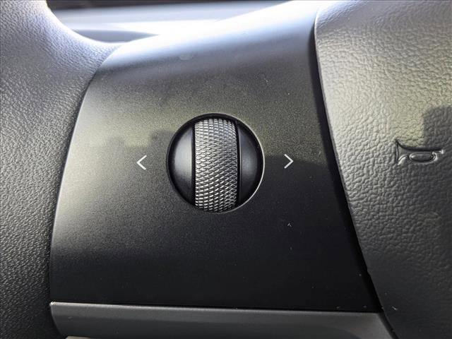 Used 2025 Tesla Model Y Long Range image 15