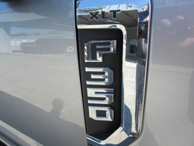 Used 2022 Ford F350 XLT w/ XLT Value Package AWD/4WD image 15