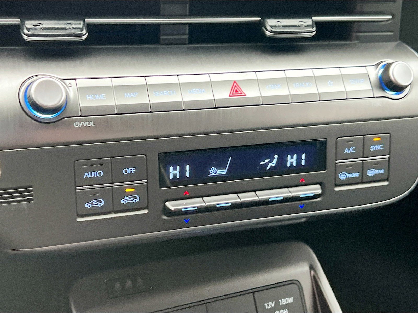 New 2026 Hyundai Kona Limited AWD/4WD image 11