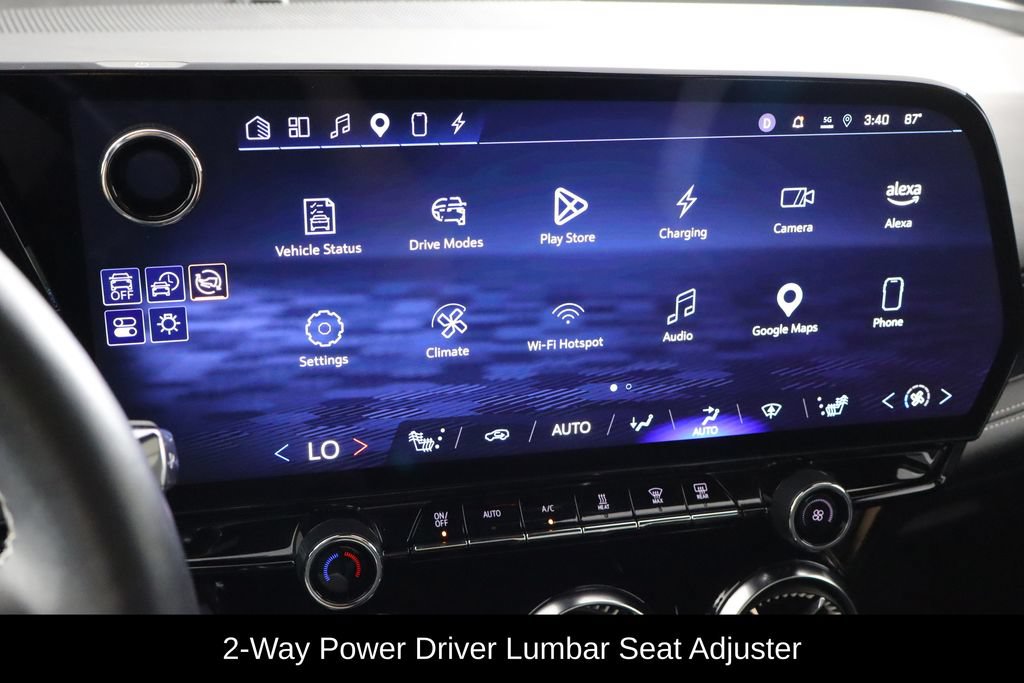 Used 2024 Chevrolet Blazer EV LT AWD/4WD image 29