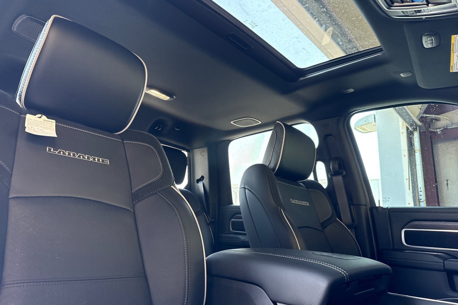 New 2026 RAM 3500 Laramie AWD/4WD image 16