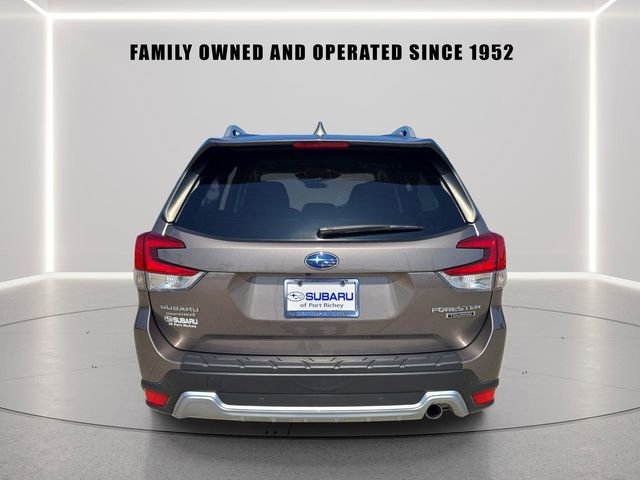 Certified 2022 Subaru Forester Touring w/ Popular Package #3 image 3