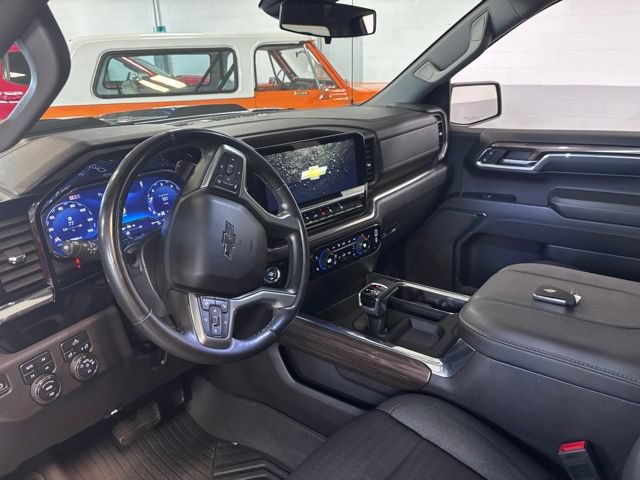 Certified 2024 Chevrolet Silverado 1500 LT Trail Boss w/ Dark Appearance Package AWD/4WD image 14