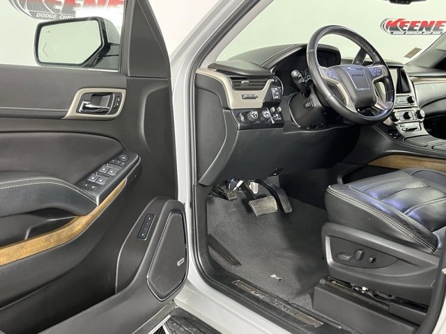 Used 2020 GMC Yukon XL Denali image 23