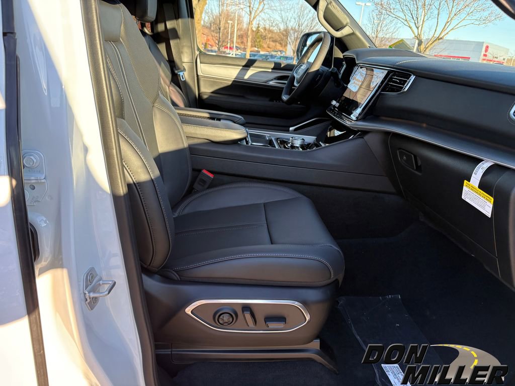 New 2026 Jeep Grand Wagoneer L Limited image 30