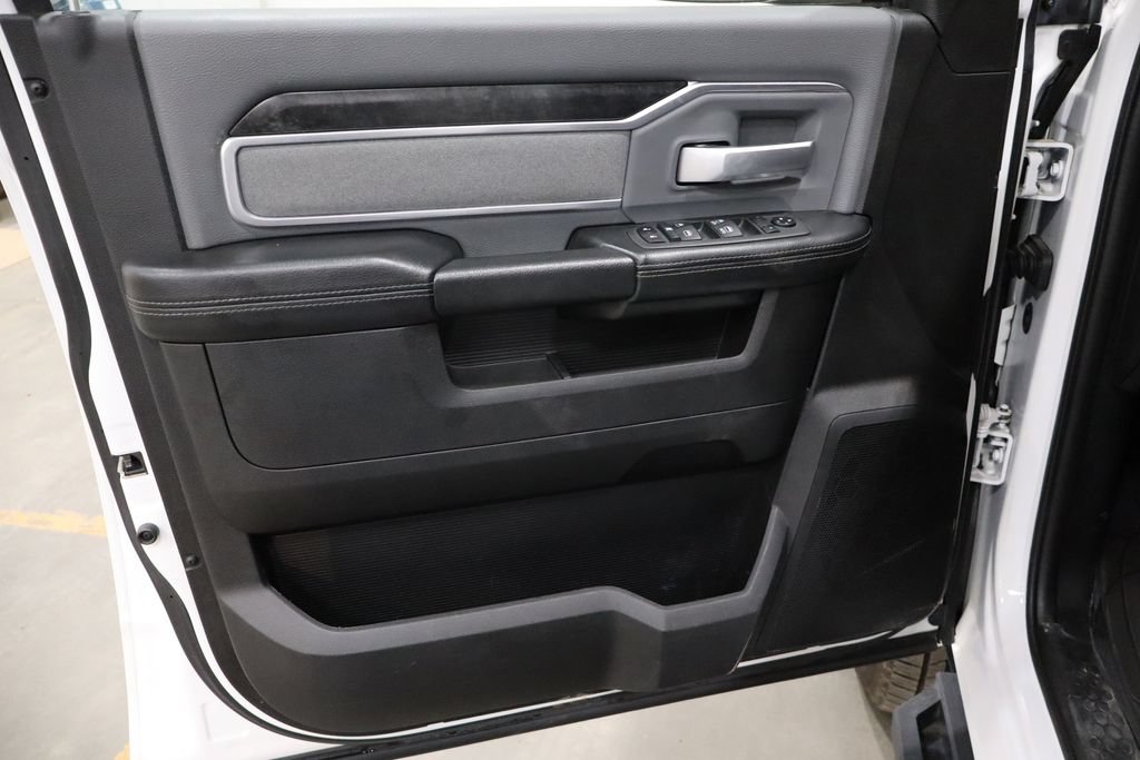 Used 2021 RAM 2500 Big Horn AWD/4WD image 19