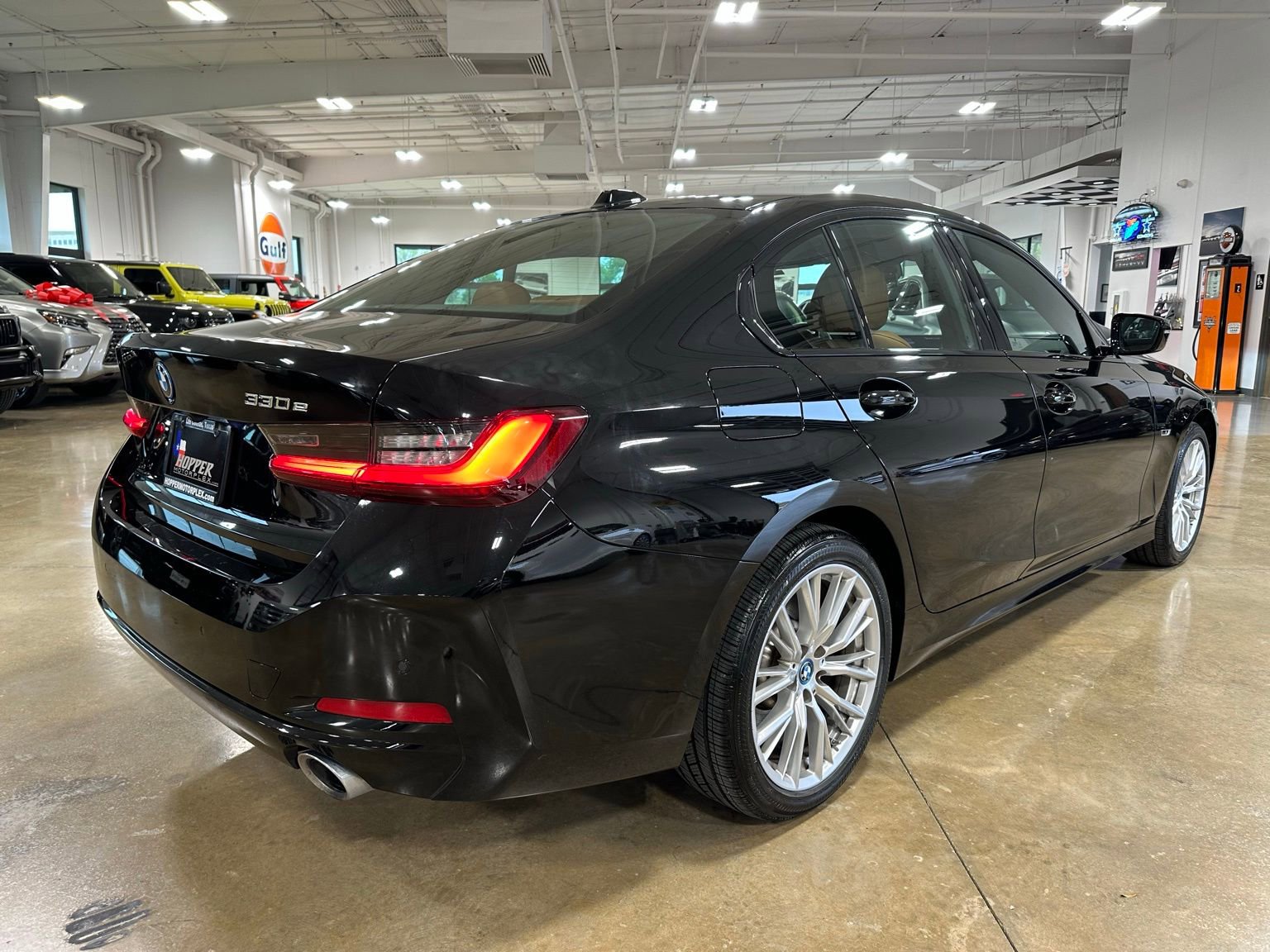Used 2023 BMW 330e w/ Premium Package image 6