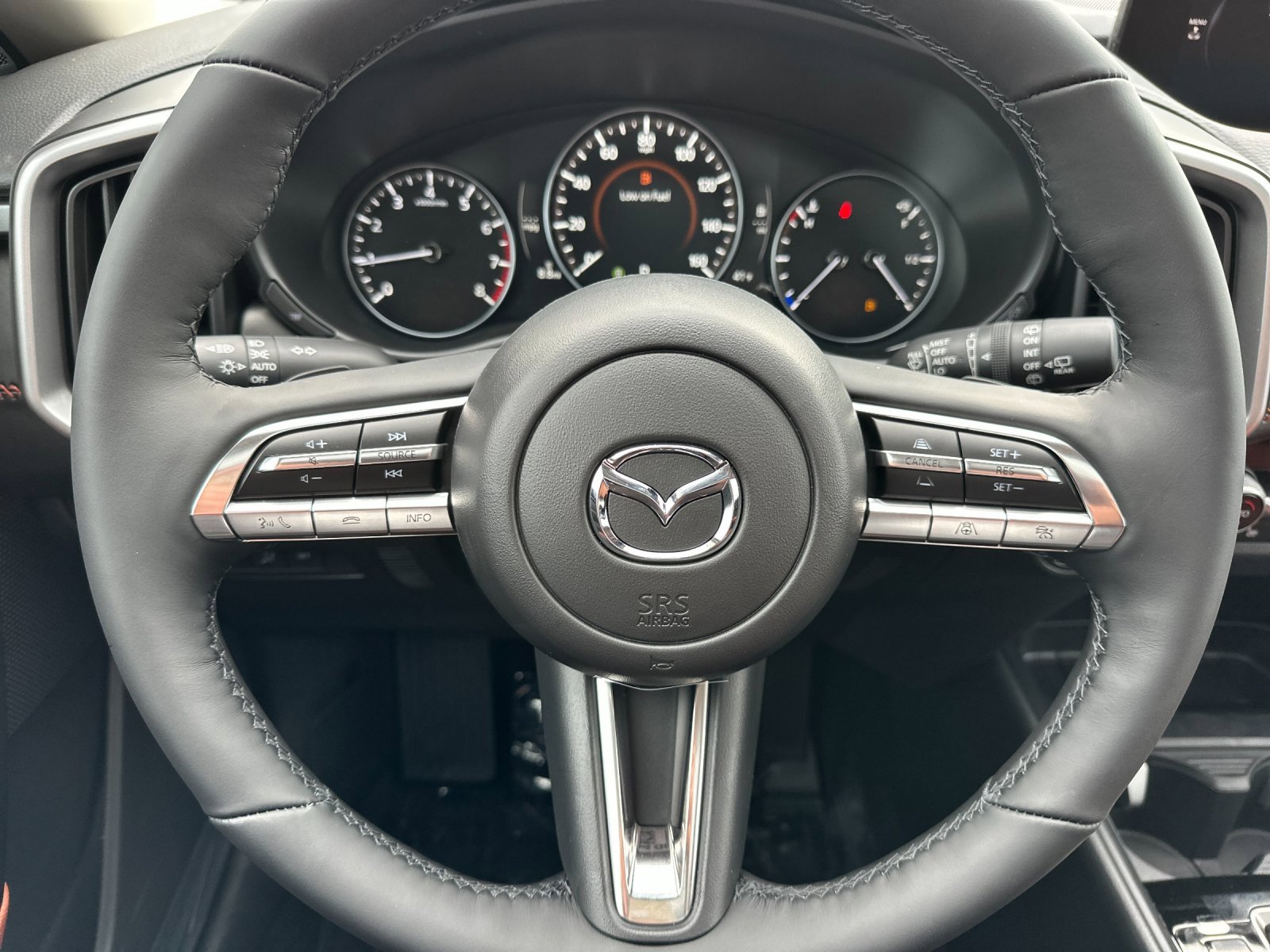 New 2025 MAZDA CX-50 AWD 2.5 Turbo w/ Cargo Package image 23