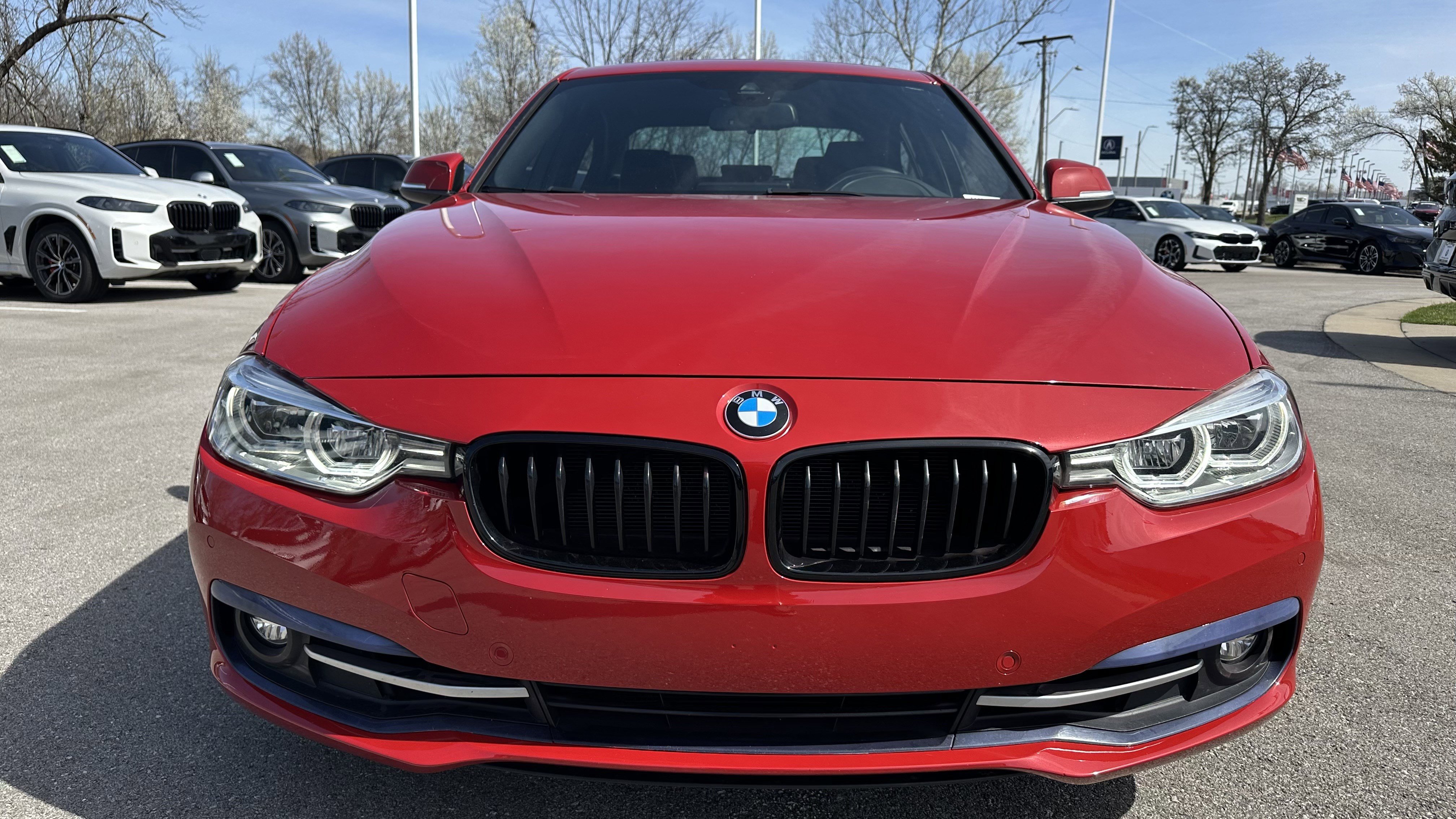Used 2018 BMW 330i xDrive Sedan image 3