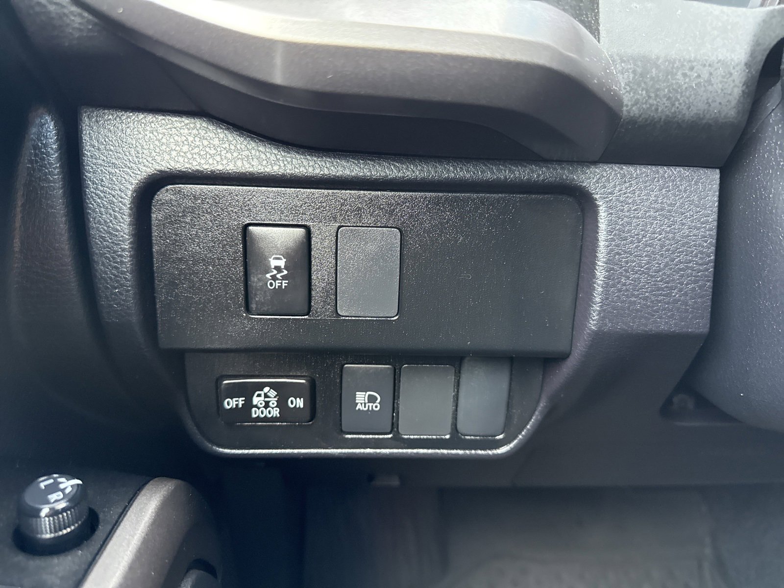 Used 2022 Toyota Tacoma 4x4 Double Cab image 34