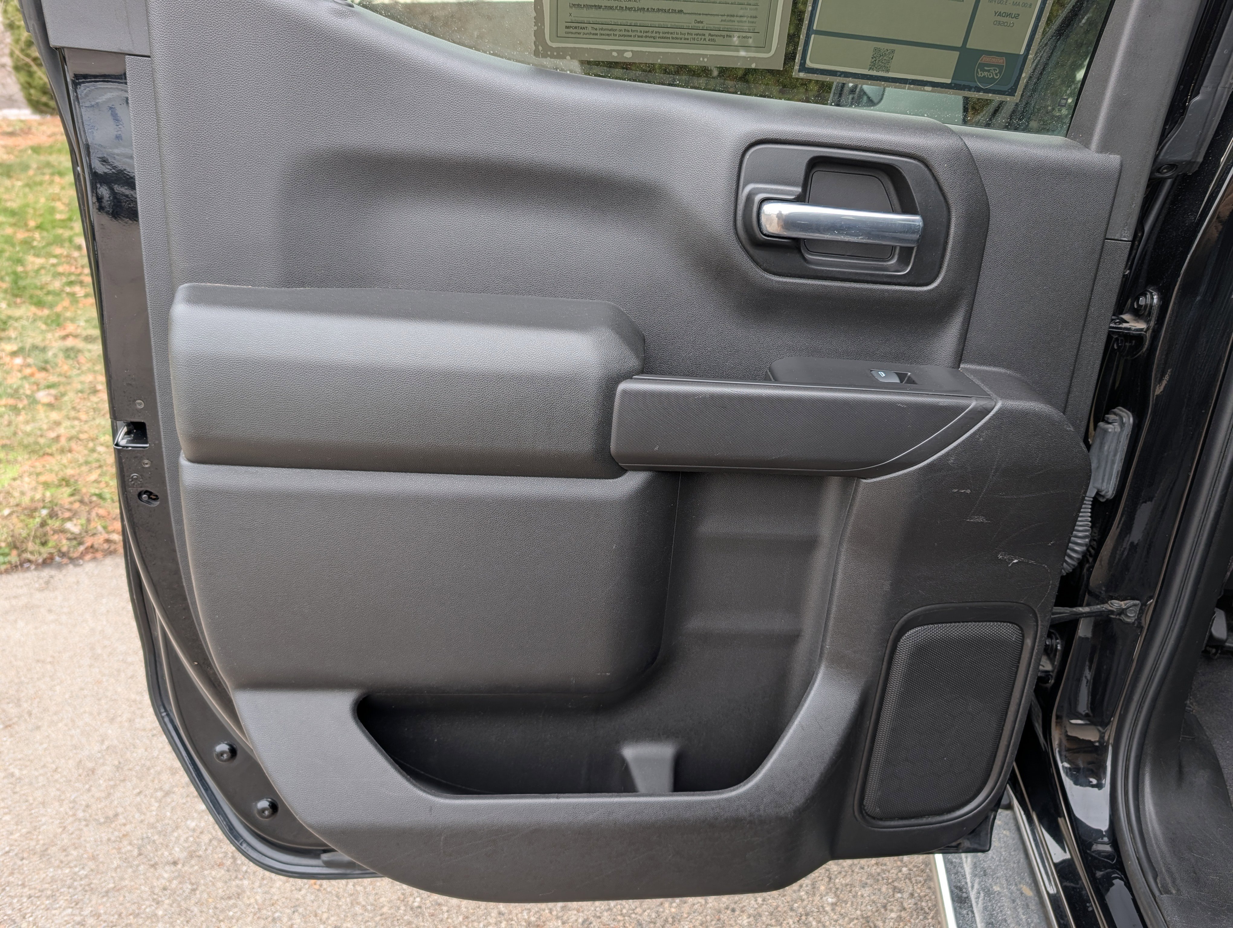 Used 2019 Chevrolet Silverado 1500 LT w/ All-Star Edition image 26