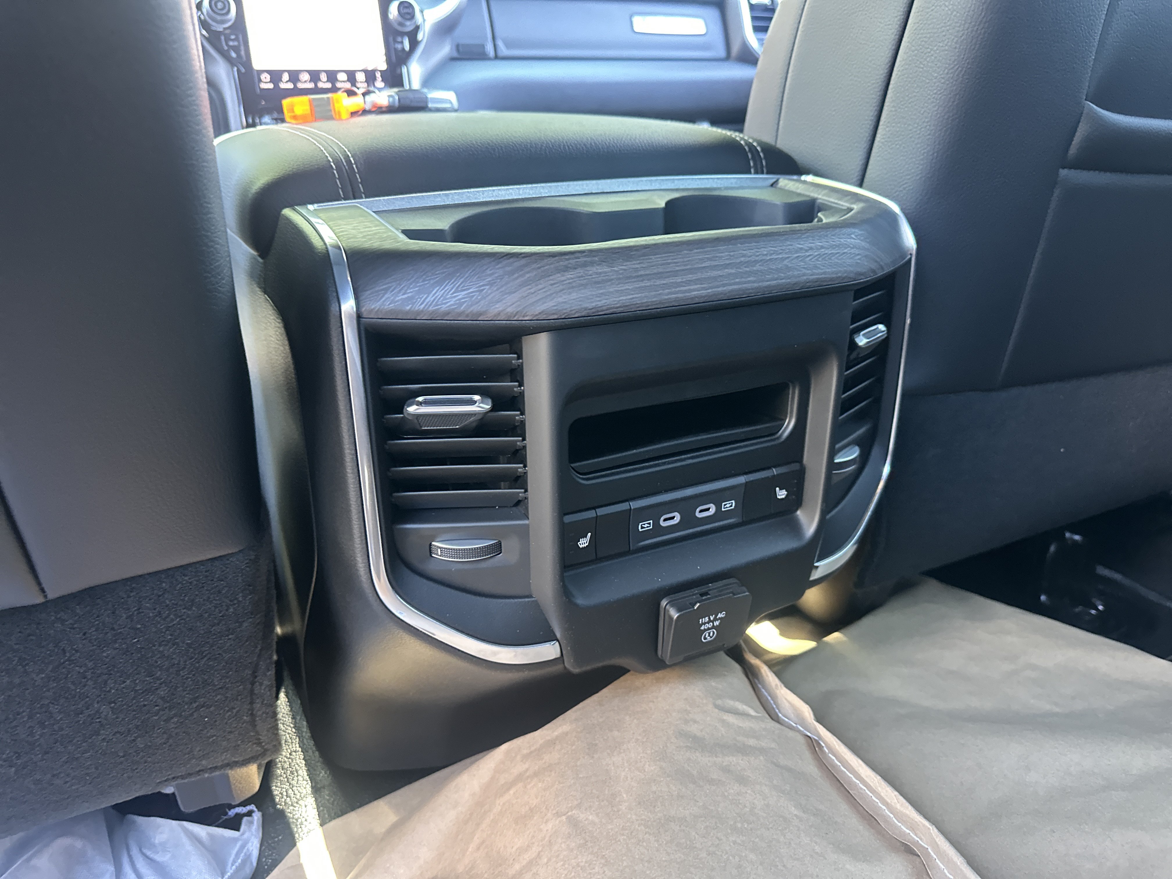 New 2026 RAM 3500 Big Horn w/ Laramie Trim Package AWD/4WD image 35