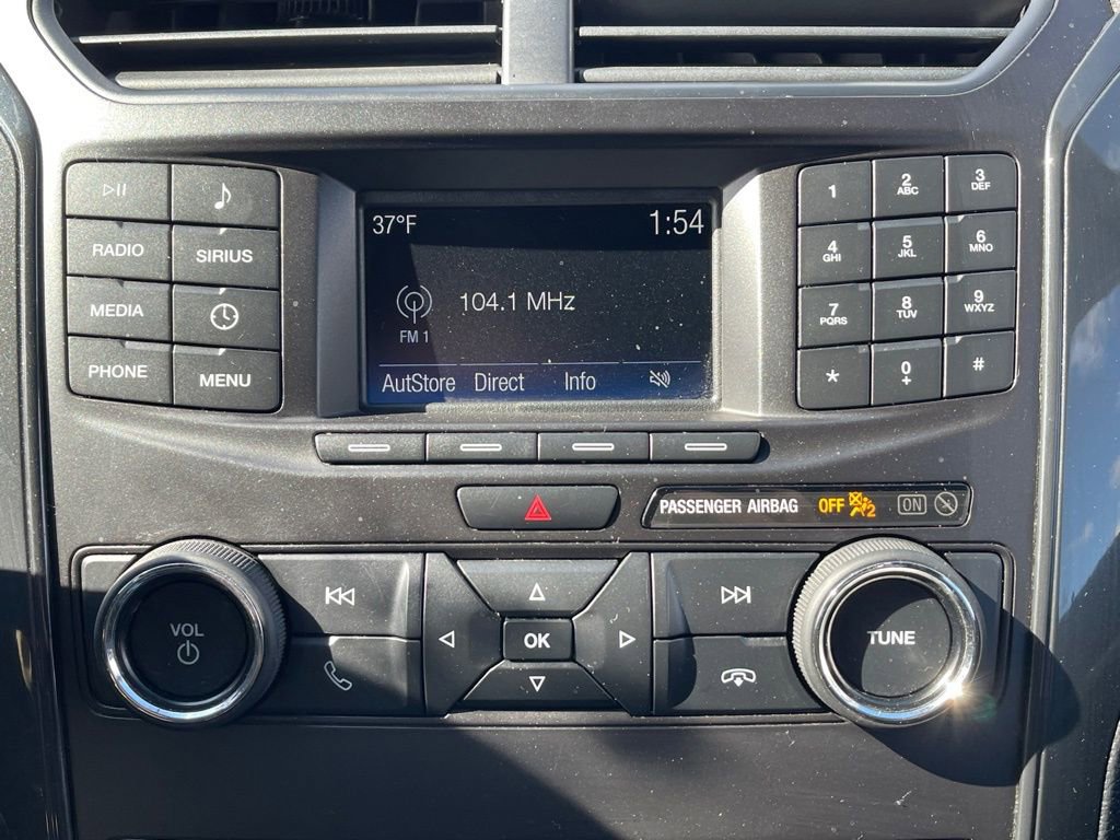 Used 2018 Ford Explorer XLT w/ Class II Trailer Tow Package image 8