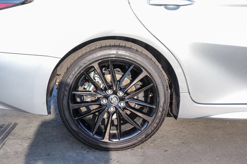 Used 2024 Toyota Camry XSE FWD image 12