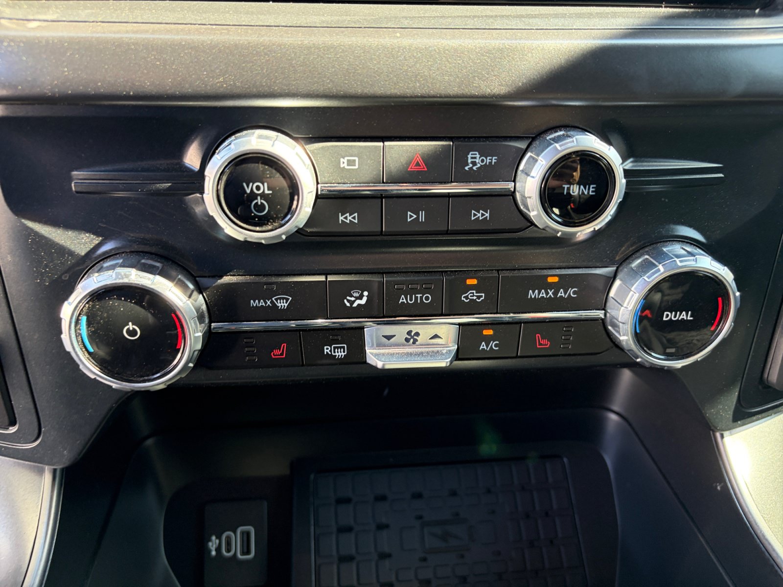 Used 2025 Ford F150 Tremor w/ Mobile Office Package AWD/4WD image 12