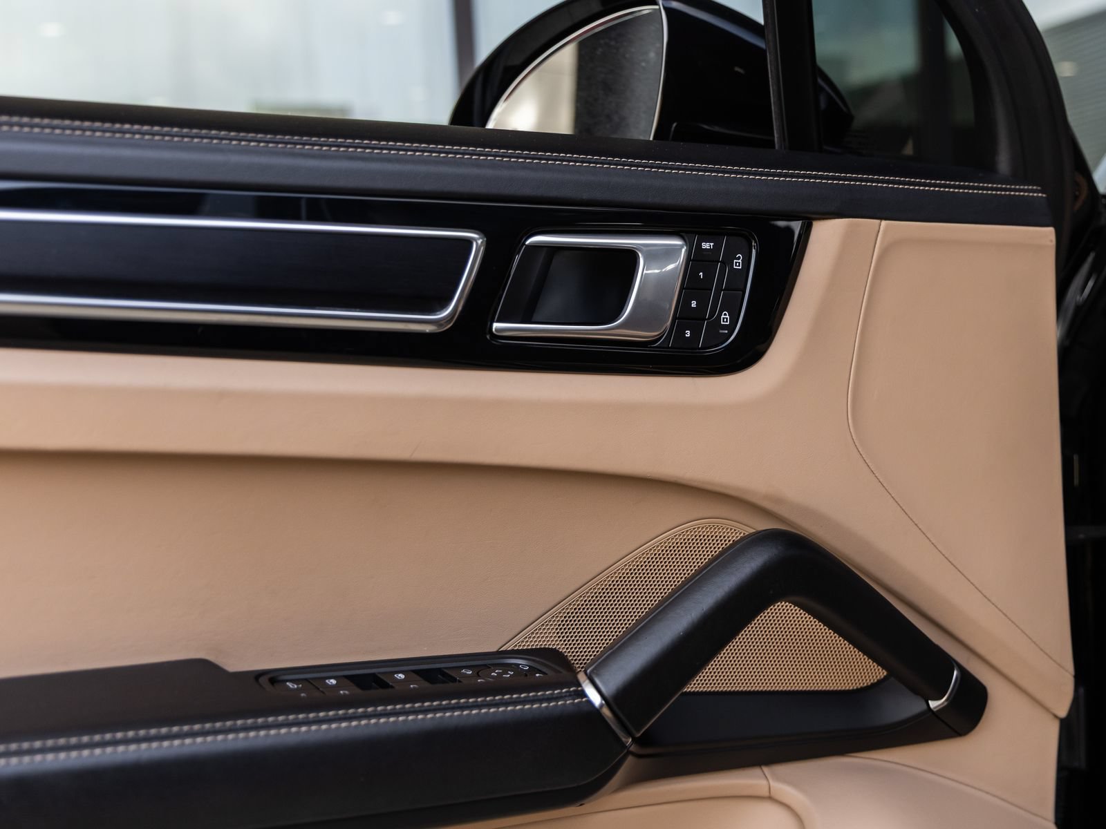 Certified 2023 Porsche Cayenne GTS AWD/4WD image 21