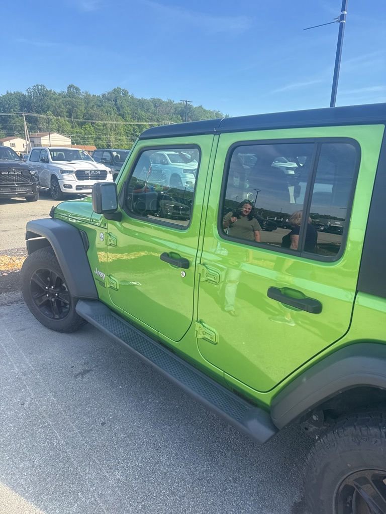 Used 2019 Jeep Wrangler Unlimited Sport S AWD/4WD image 8