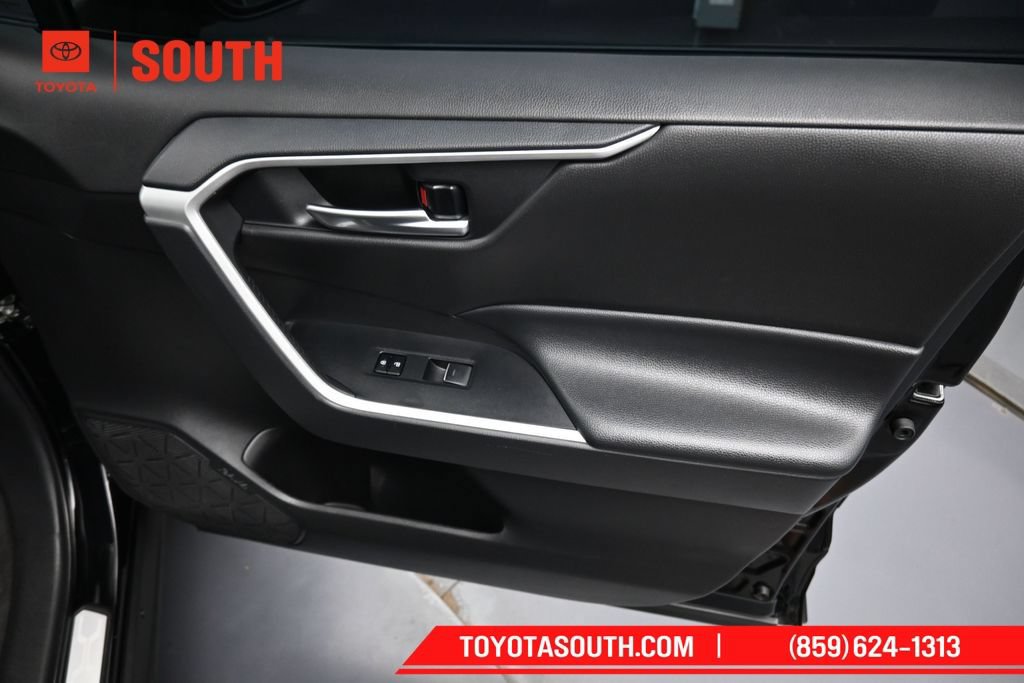 Certified 2024 Toyota RAV4 AWD Hybrid image 31