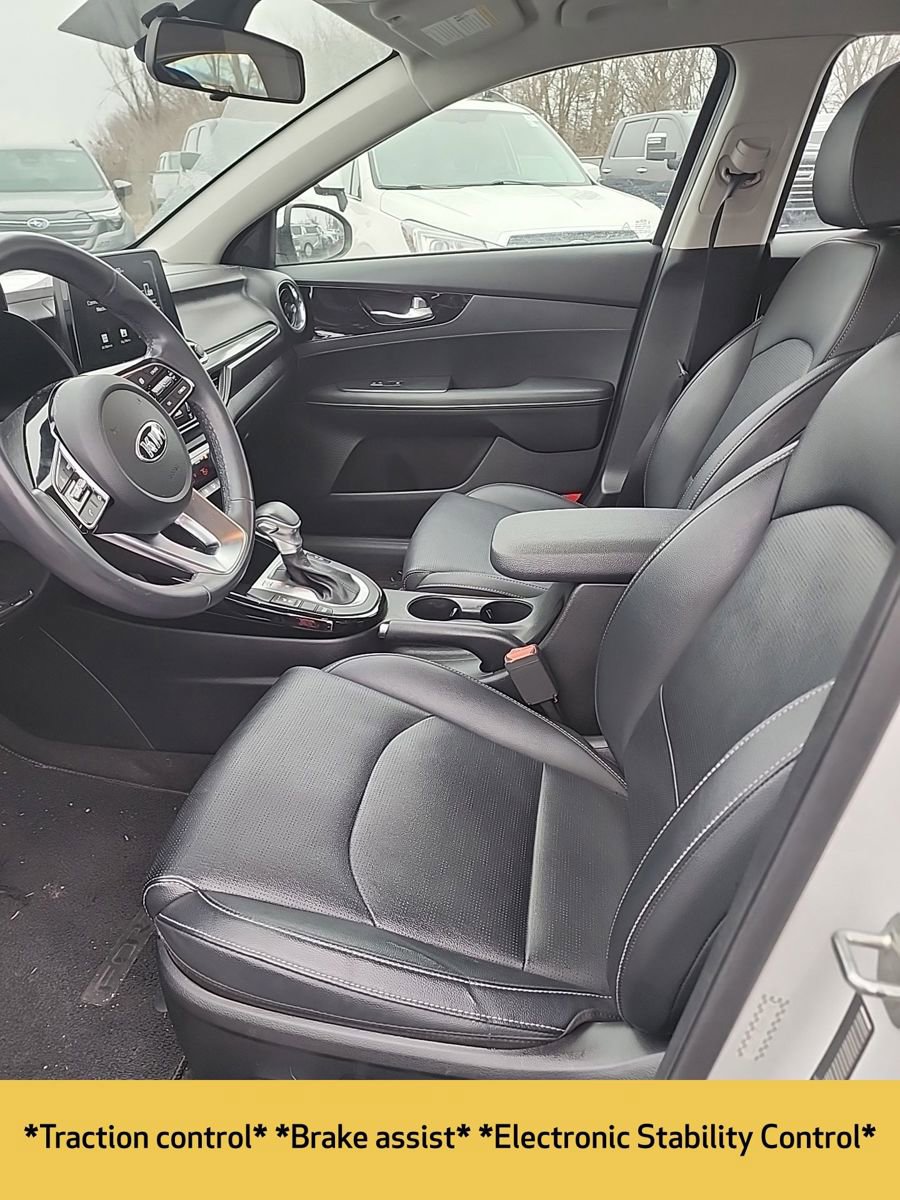 Used 2019 Kia Forte EX image 8