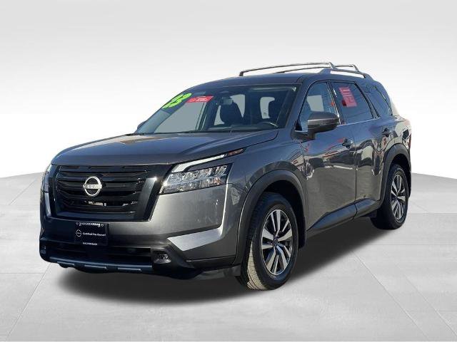 Certified 2023 Nissan Pathfinder SL w/ Lighting Package (N92) AWD/4WD image 2