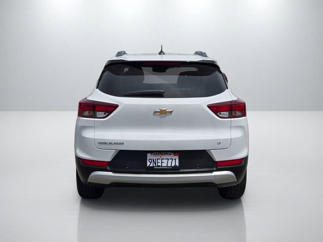Used 2024 Chevrolet TrailBlazer LT w/ LT Cold Weather Package FWD image 5