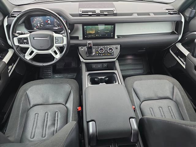 Used 2021 Land Rover Defender 110 SE image 8