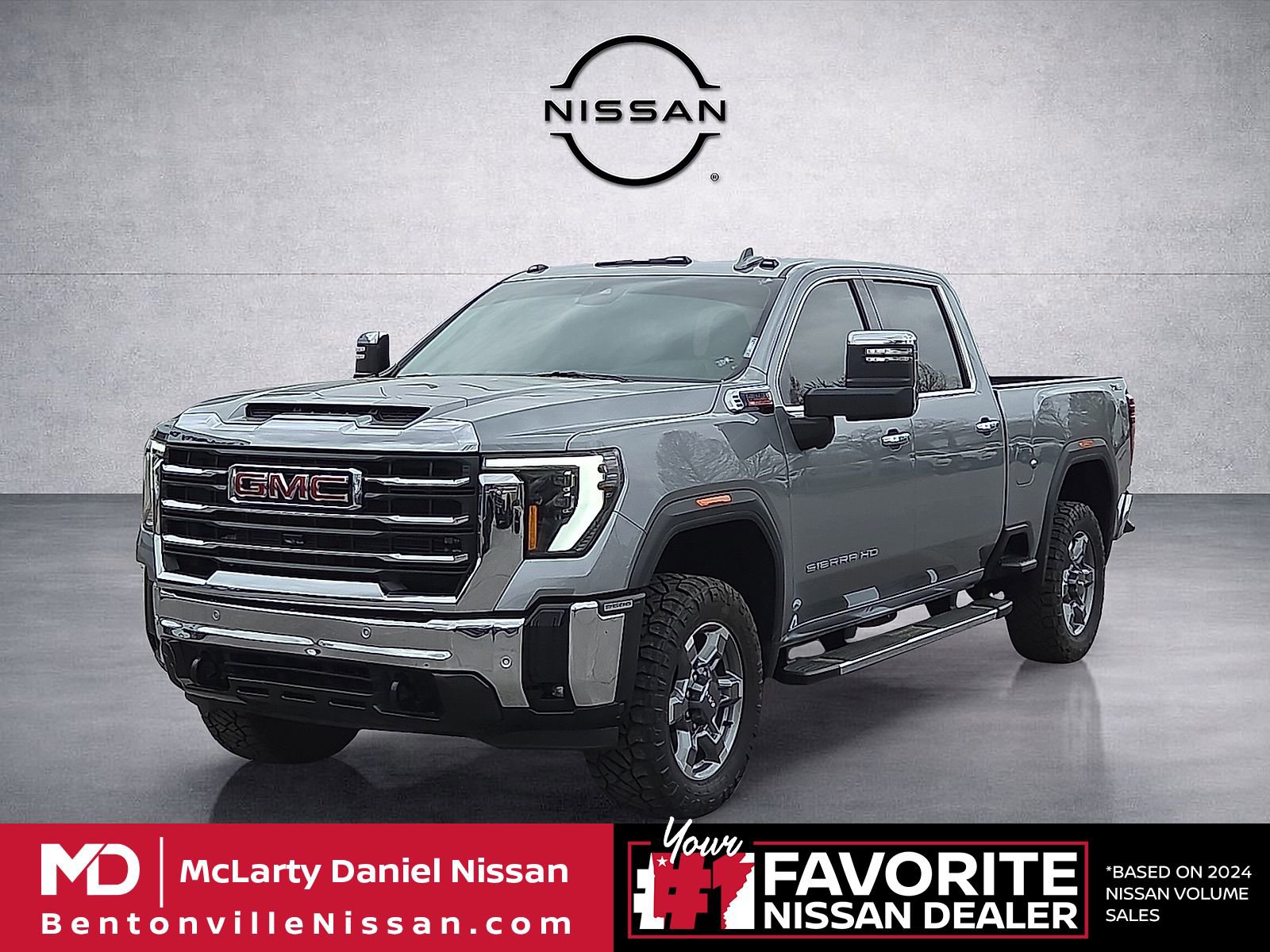Used 2025 GMC Sierra 2500 SLT w/ SLT Premium Package AWD/4WD image 2
