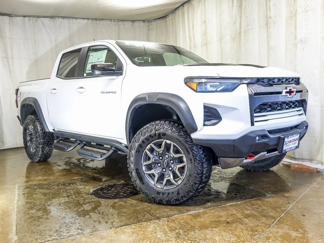 New 2026 Chevrolet Colorado ZR2 w/ Technology Package image 2