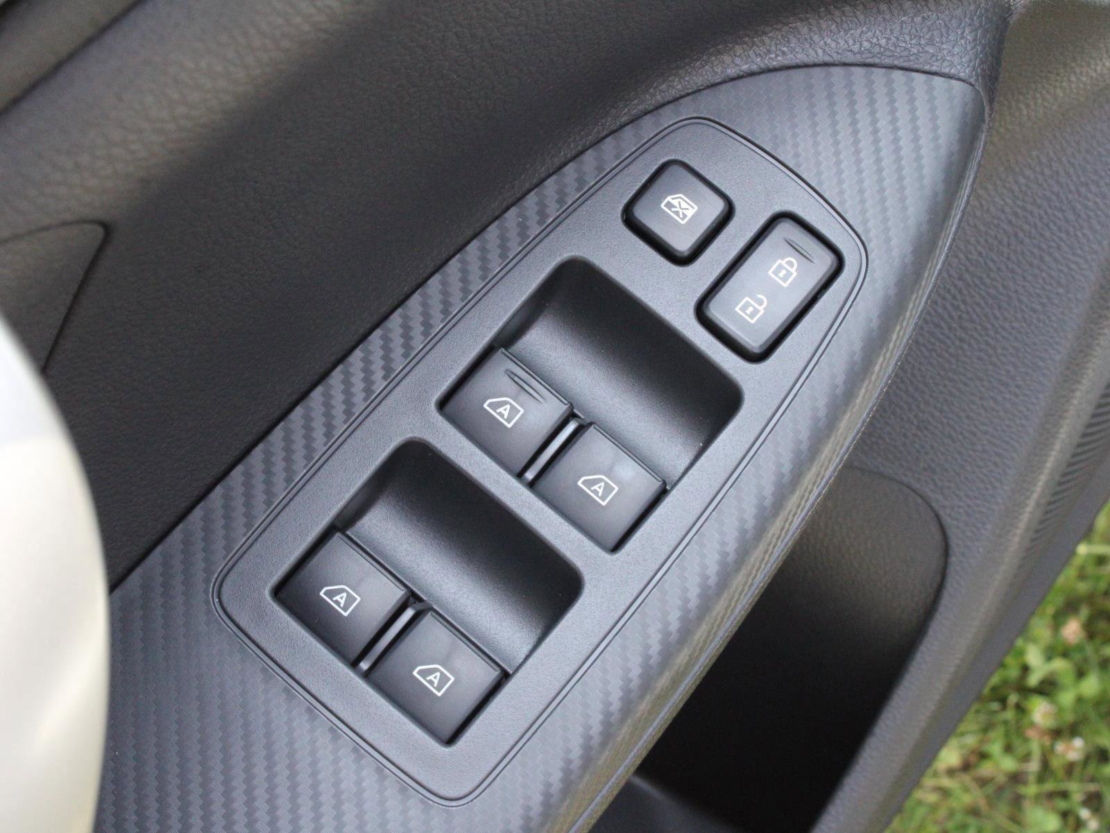 New 2025 Mitsubishi Eclipse Cross SEL image 17
