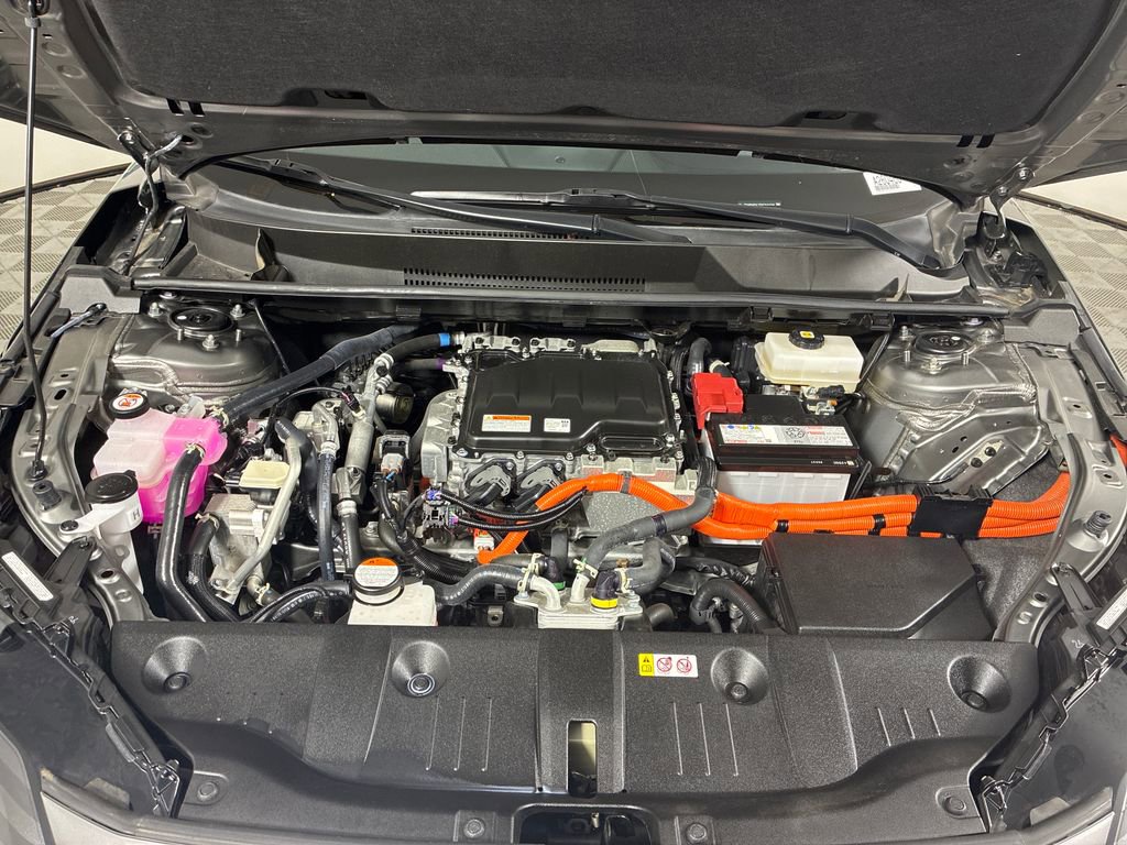 Used 2024 Subaru Solterra AWD/4WD image 7