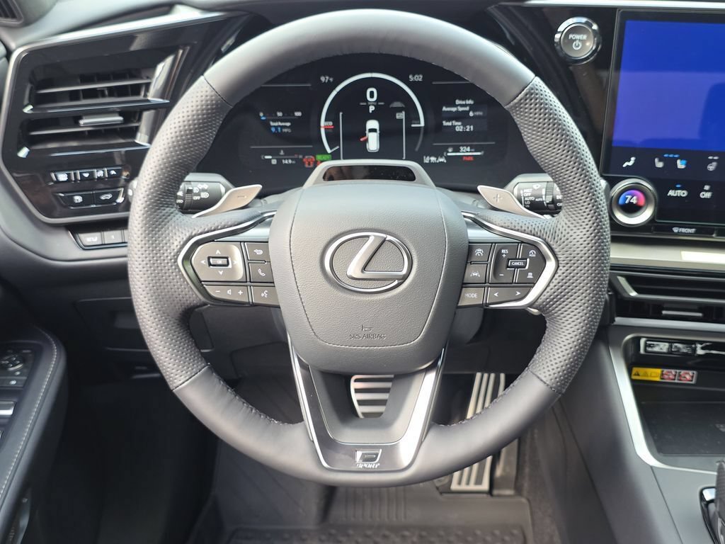 New 2026 Lexus TX 500h AWD image 18
