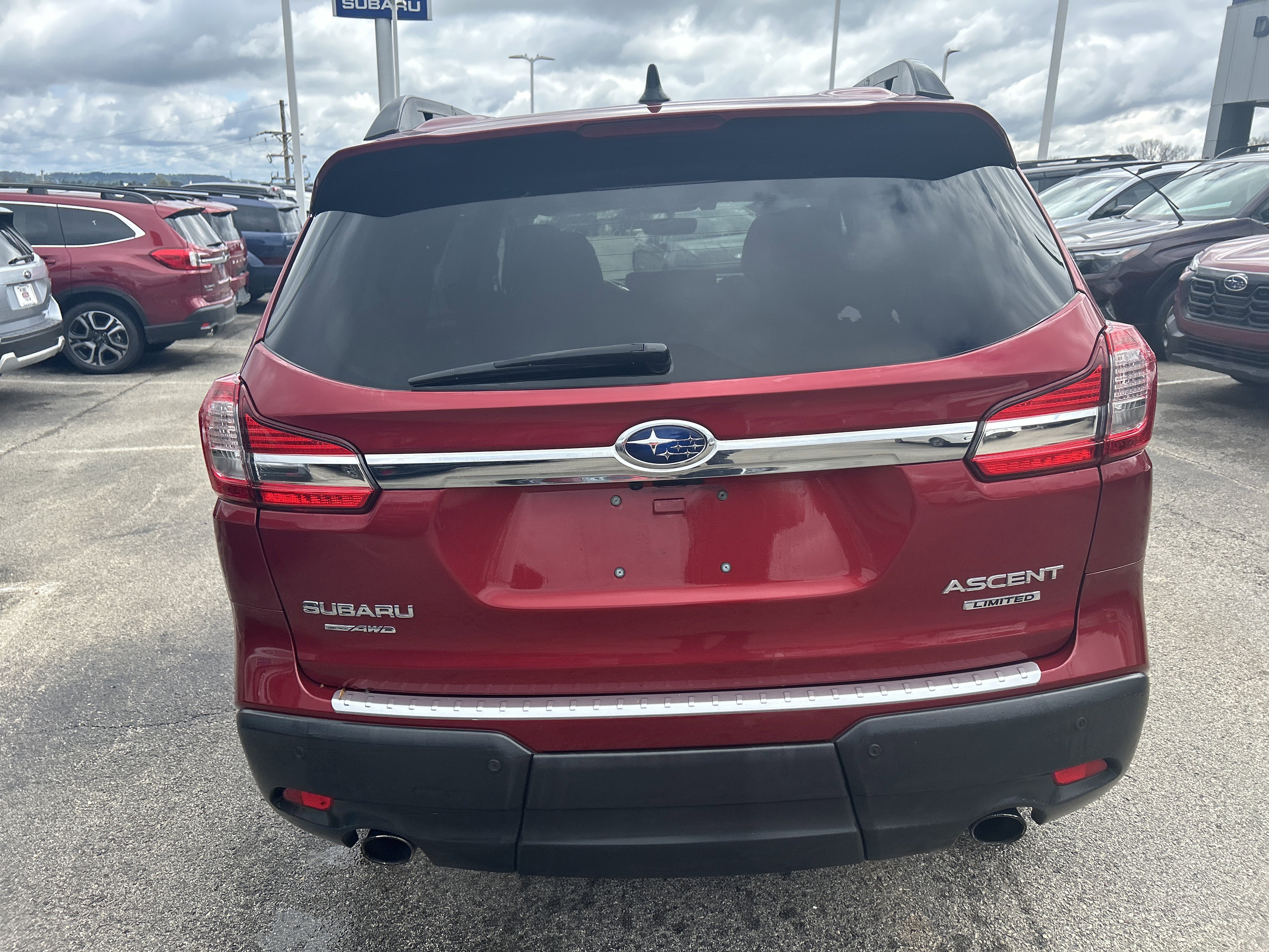 Used 2020 Subaru Ascent Limited w/ Popular Package #3 AWD/4WD image 14