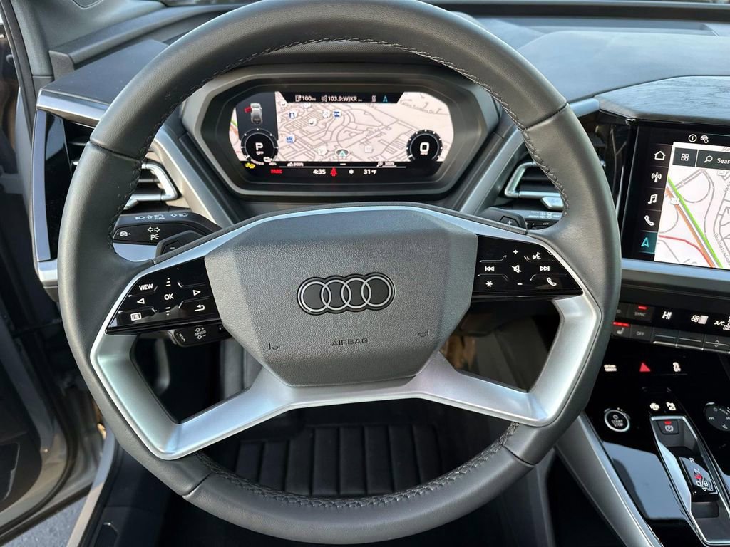 Used 2025 Audi Q4 e-tron Premium w/ Convenience Package image 17
