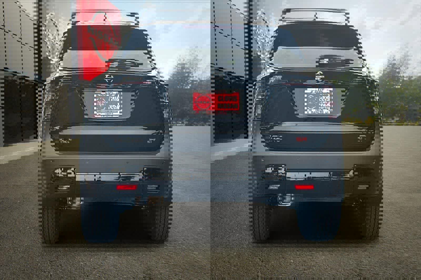 New 2026 Nissan Kicks SR image 8