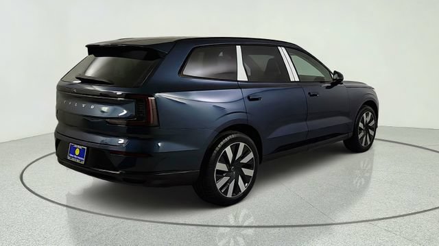New 2026 Volvo EX90 Plus AWD/4WD image 7